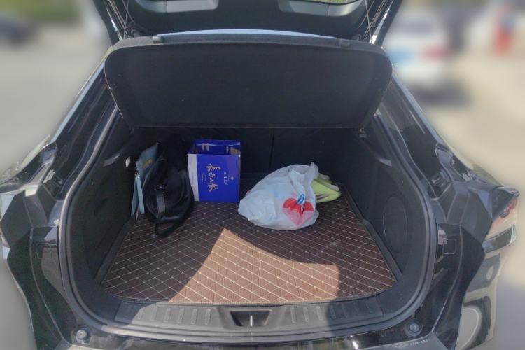 Used Deepal L07 2024 530 Max Qiankun Intelligent Driving ADS SE Pure Electric Version Trunk