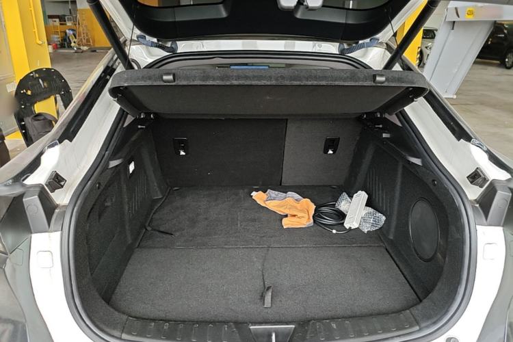 Used Deepal L07 2024 230Max Range-Extended Version Trunk