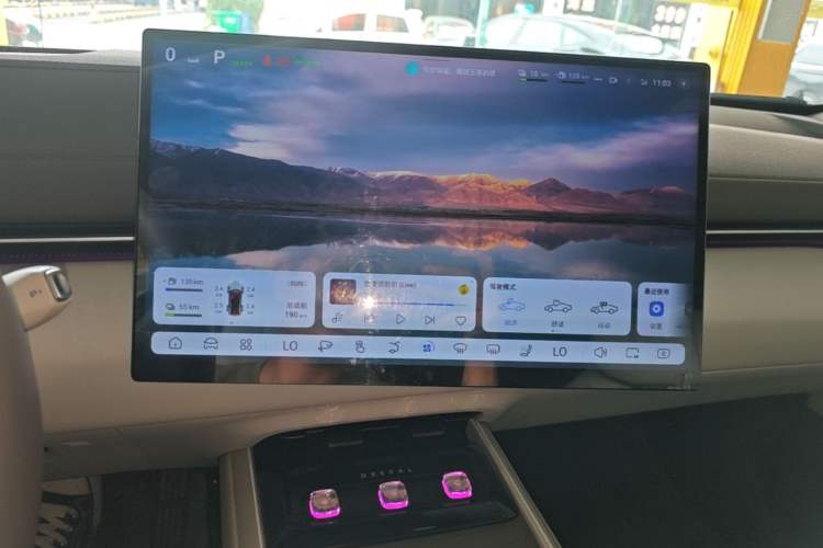 Used Deepal L07 2024 230Max Qiankun Intelligent Driving ADS SE Range-Extended Version Audio And AC Panel
