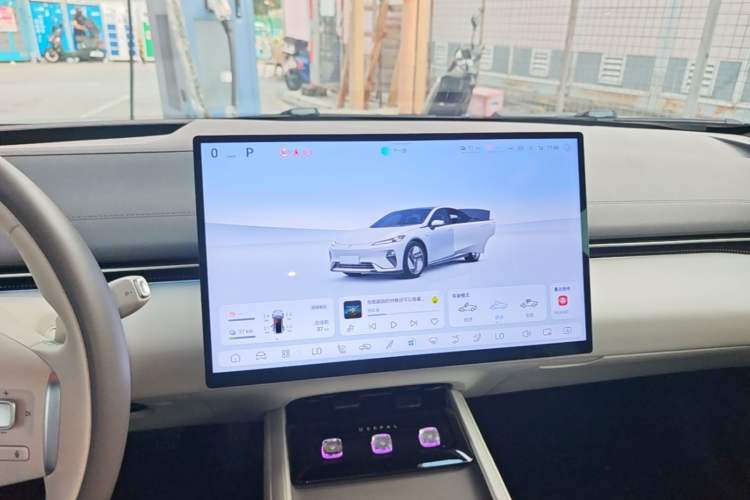 Used Deepal L07 2024 230Max Qiankun Intelligent Driving ADS SE Range-Extended Version Audio And AC Panel