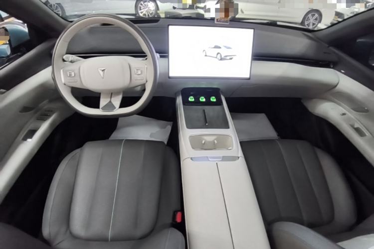 Used Deepal L07 2024 230Max Qiankun Intelligent Driving ADS SE Range-Extended Version Center Console