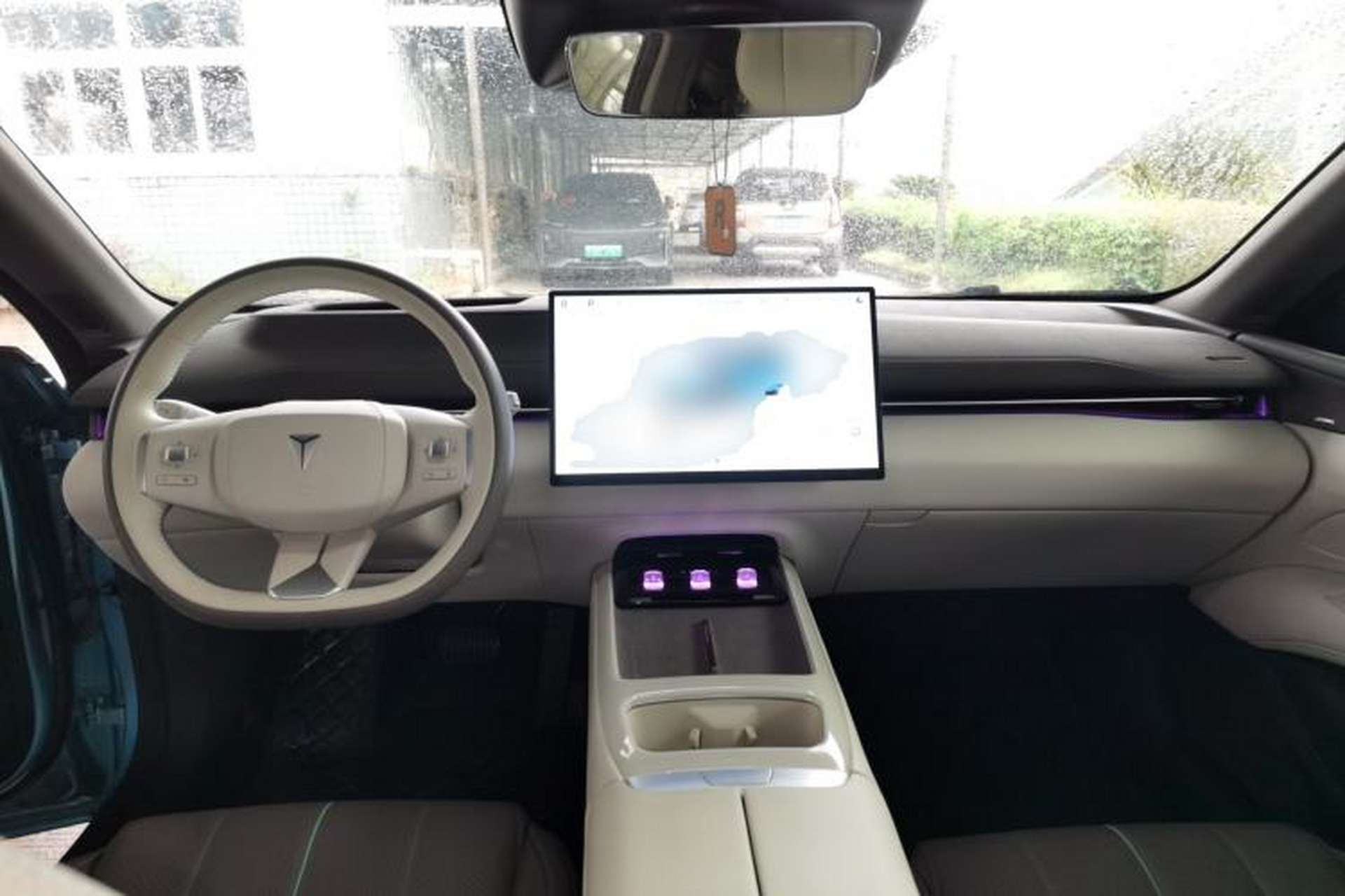 Used Deepal L07 2024 230Max Qiankun Intelligent Driving ADS SE Range-Extended Version Center Console