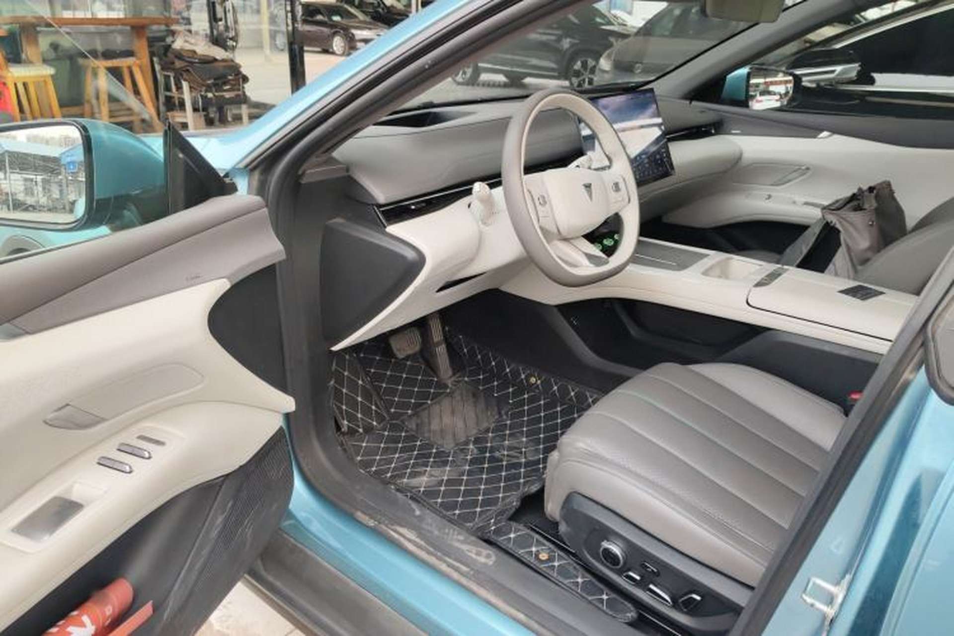 Used Deepal L07 2024 230Max Qiankun Intelligent Driving ADS SE Range-Extended Version Driver Seat