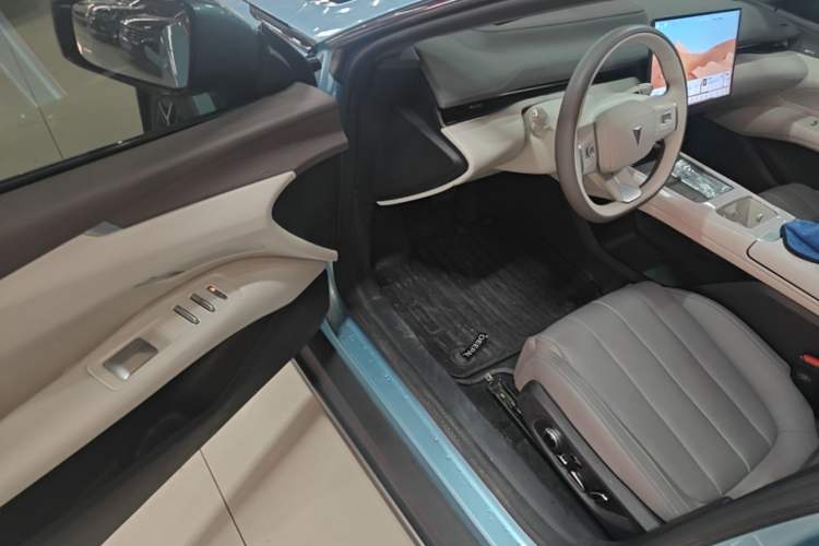 Used Deepal L07 2024 230Max Qiankun Intelligent Driving ADS SE Range-Extended Version Driver Seat