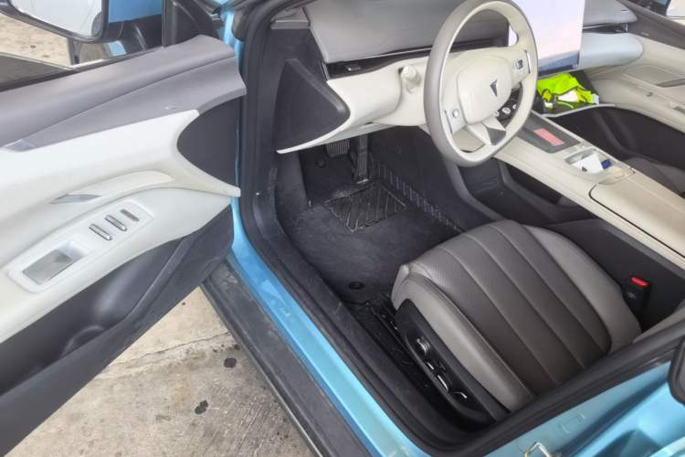 Used Deepal L07 2024 230Max Qiankun Intelligent Driving ADS SE Range-Extended Version Driver Seat