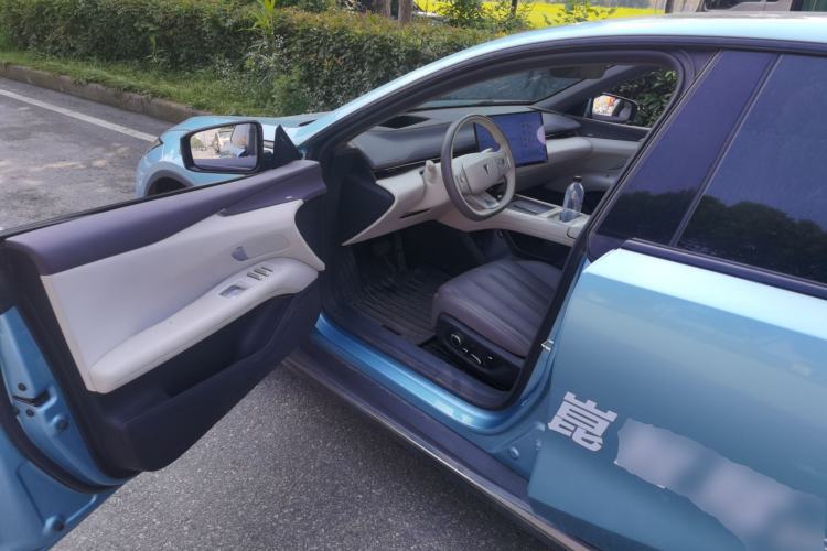 Used Deepal L07 2024 530 Max Qiankun Intelligent Driving ADS SE Pure Electric Version Driver Seat