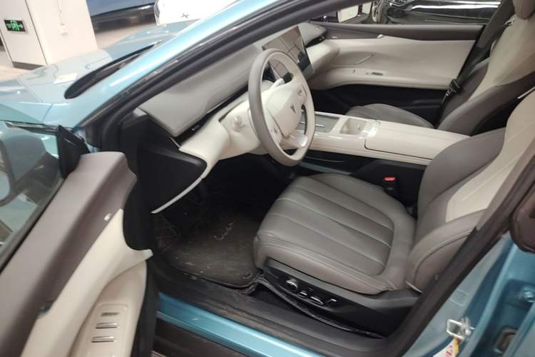 Used Deepal L07 2024 230Max Qiankun Intelligent Driving ADS SE Range-Extended Version Driver Seat