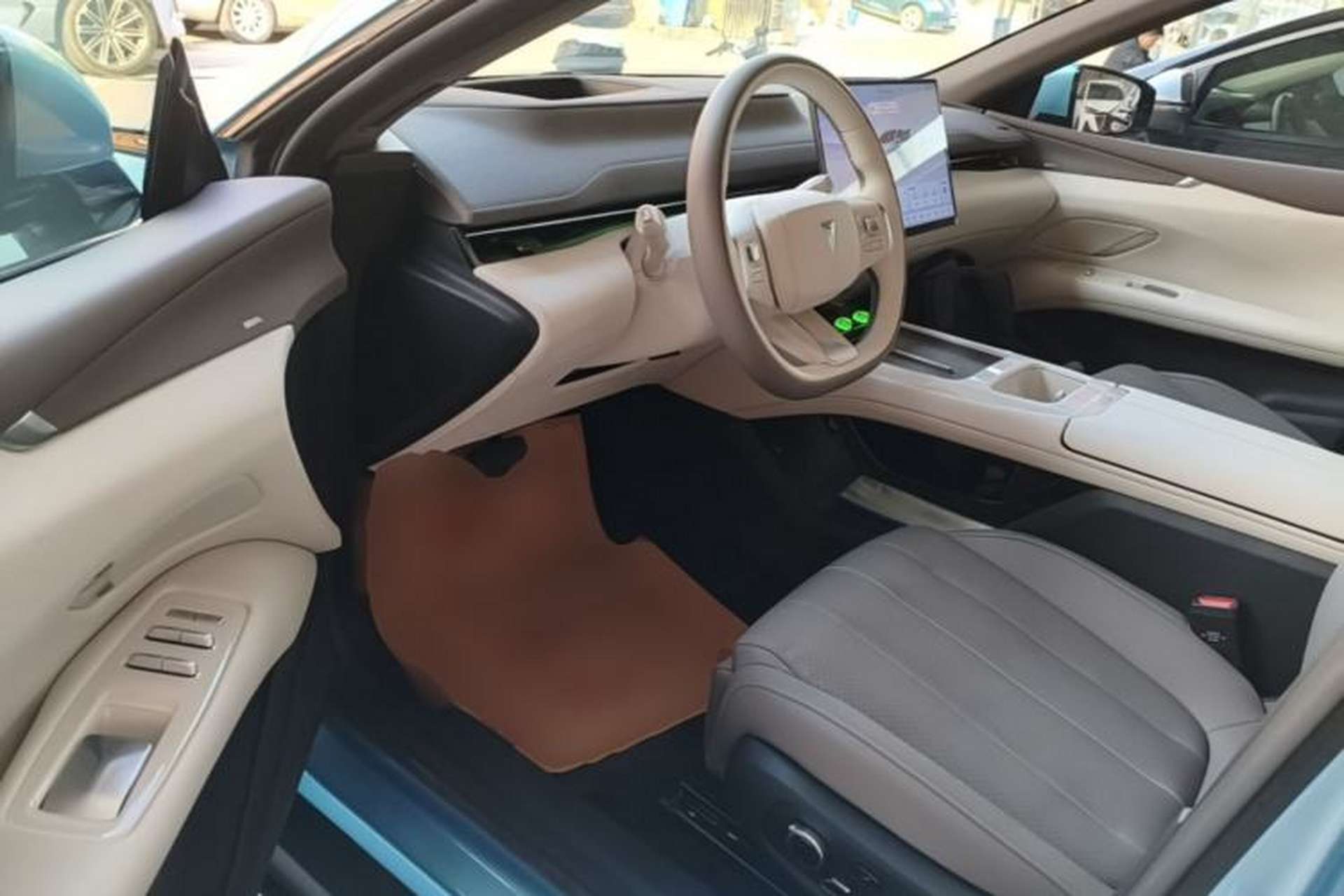 Used Deepal L07 2024 230Max Qiankun Intelligent Driving ADS SE Range-Extended Version Driver Seat