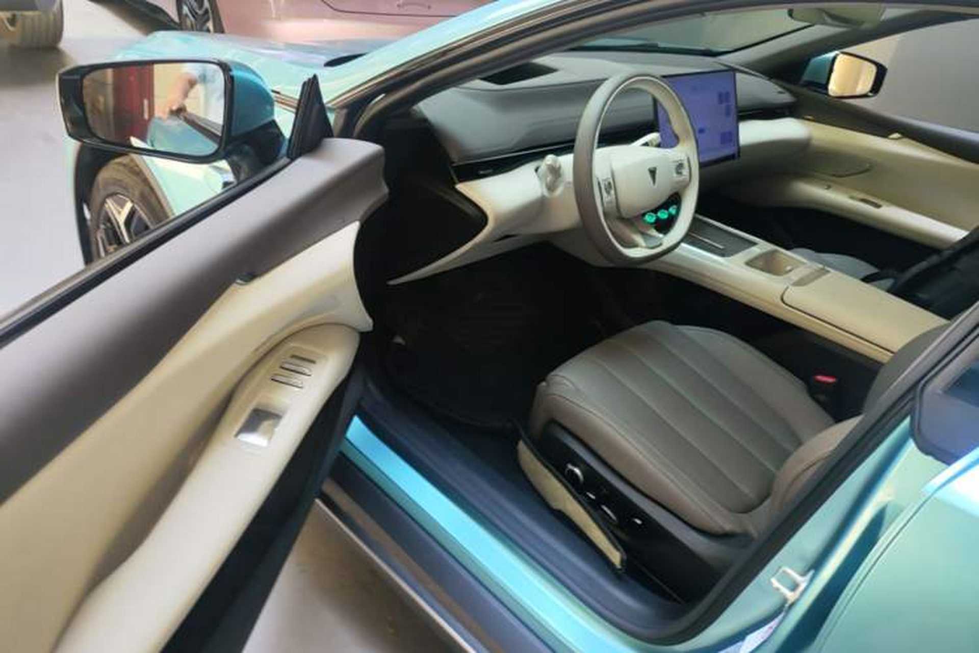 Used Deepal L07 2024 230Max Qiankun Intelligent Driving ADS SE Range-Extended Version Driver Seat