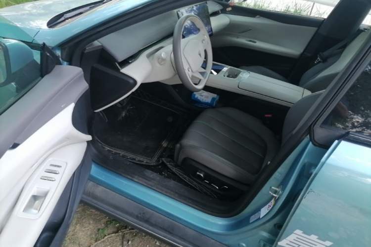 Used Deepal L07 2024 230Max Range-Extended Version Driver Seat