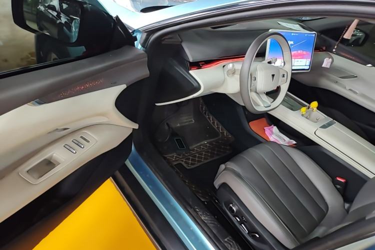 Used Deepal L07 2024 530 Max Qiankun Intelligent Driving ADS SE Pure Electric Version Driver Seat
