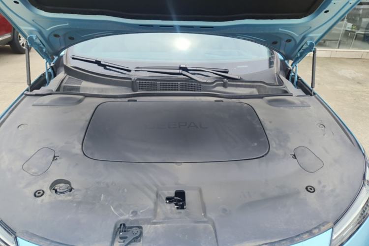 Used Deepal L07 2024 230Max Qiankun Intelligent Driving ADS SE Range-Extended Version Engine Bay