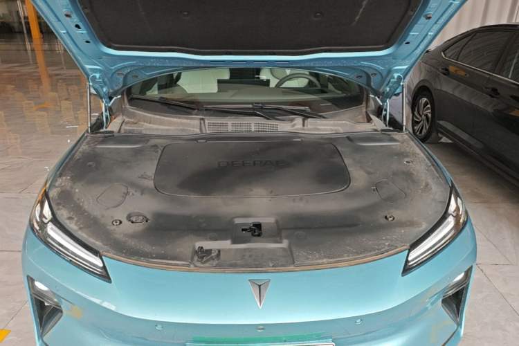 Used Deepal L07 2024 230Max Qiankun Intelligent Driving ADS SE Range-Extended Version Engine Bay