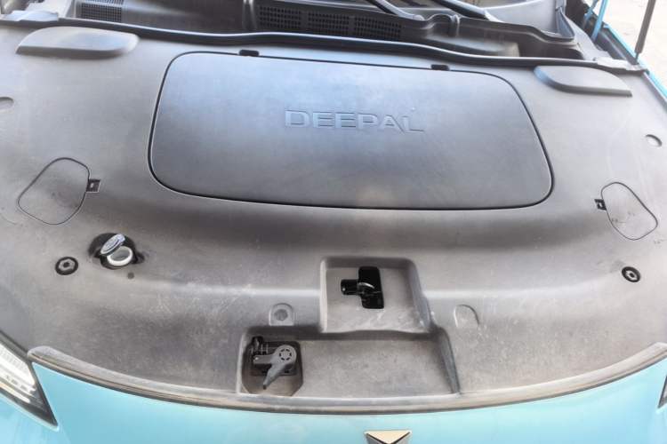 Used Deepal L07 2024 230Max Qiankun Intelligent Driving ADS SE Range-Extended Version Engine Bay