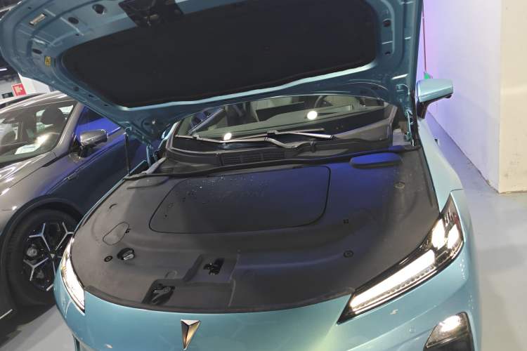 Used Deepal L07 2024 230Max Qiankun Intelligent Driving ADS SE Range-Extended Version Engine Bay