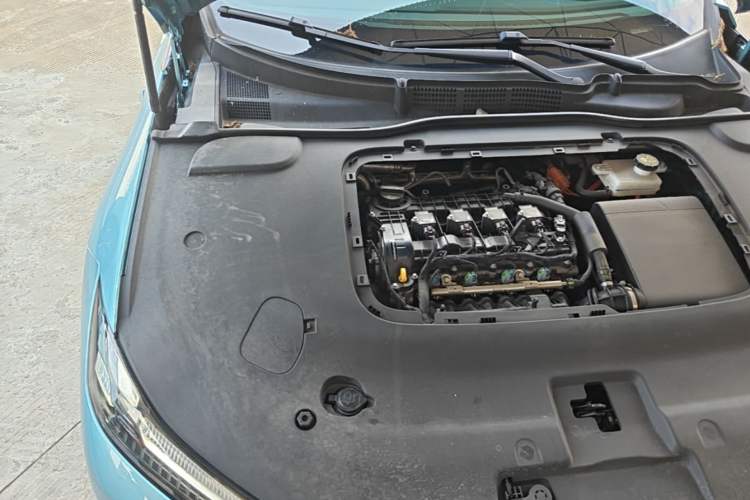 Used Deepal L07 2024 230Max Qiankun Intelligent Driving ADS SE Range-Extended Version Engine Bay Right