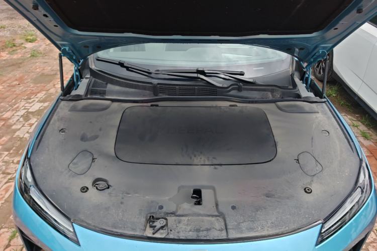 Used Deepal L07 2024 230Max Qiankun Intelligent Driving ADS SE Range-Extended Version Engine Bay