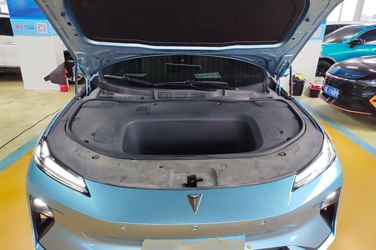 Used Deepal L07 2024 530 Max Qiankun Intelligent Driving ADS SE Pure Electric Version Engine Bay