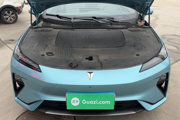 Used Deepal L07 2024 230Max Qiankun Intelligent Driving ADS SE Range-Extended Version Engine Bay