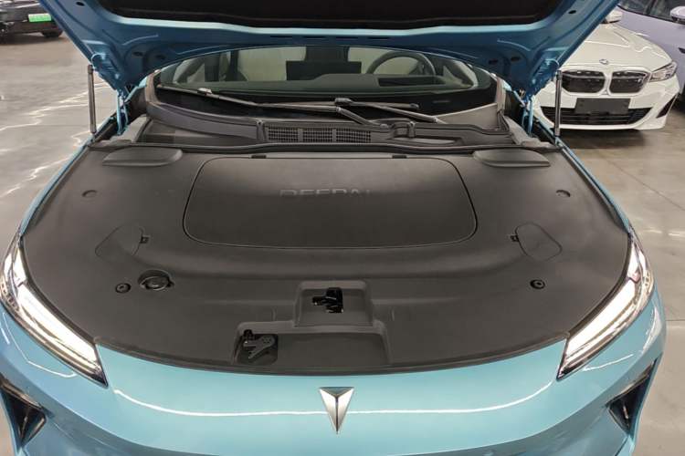 Used Deepal L07 2024 230Max Qiankun Intelligent Driving ADS SE Range-Extended Version Engine Bay