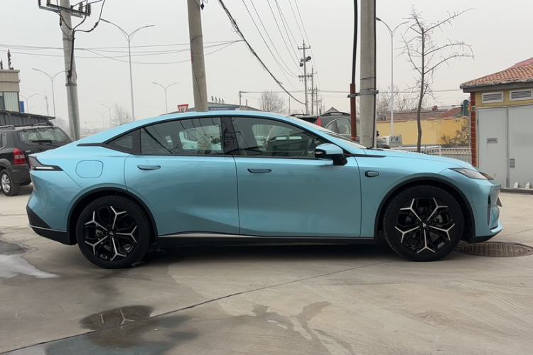 Used Deepal L07 2024 230Max Qiankun Intelligent Driving ADS SE Range-Extended Version Exterior 3