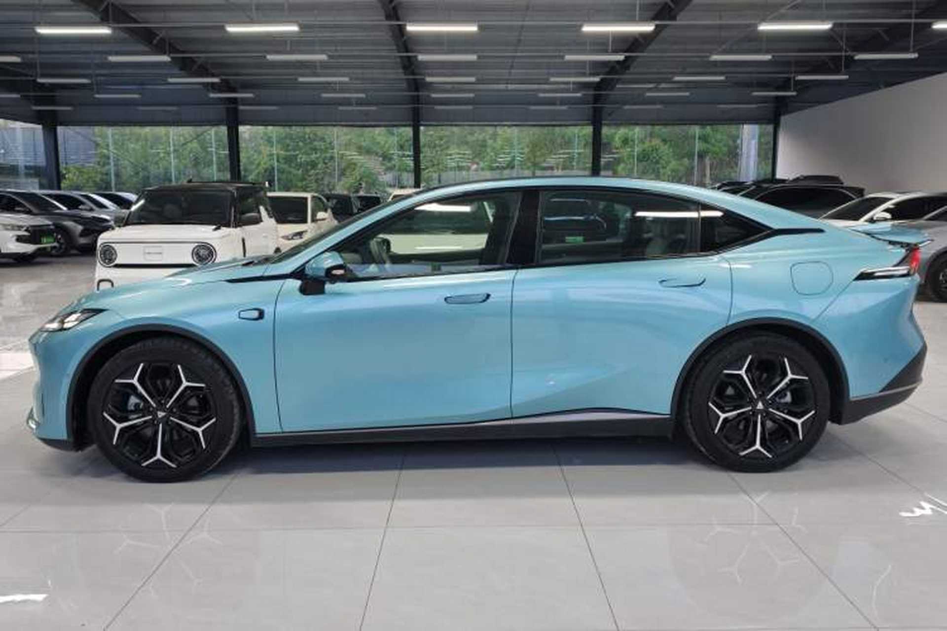 Used Deepal L07 2024 230Max Qiankun Intelligent Driving ADS SE Range-Extended Version Exterior 8