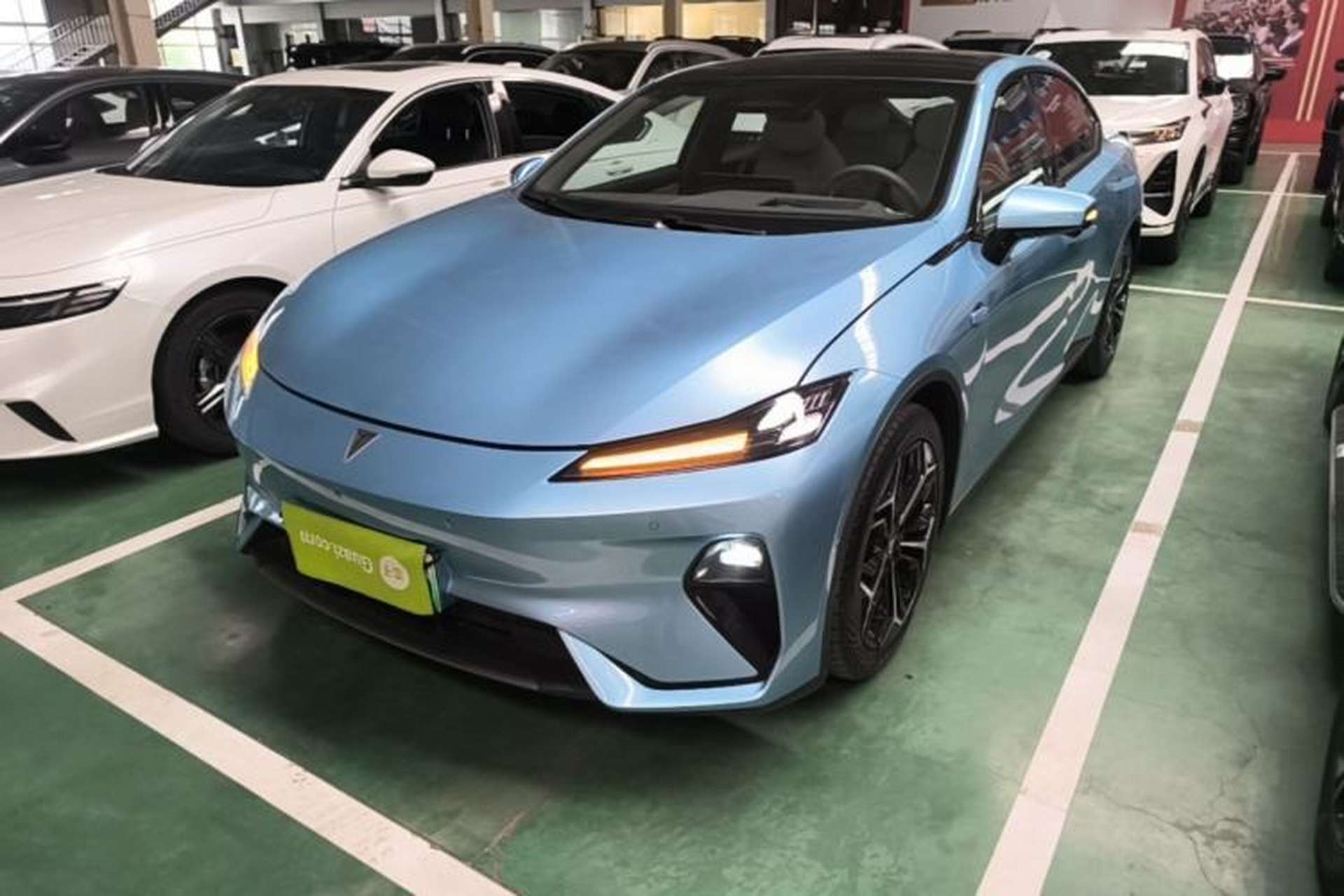 Used Deepal L07 2024 230Max Qiankun Intelligent Driving ADS SE Range-Extended Version Front Left 45 Deg