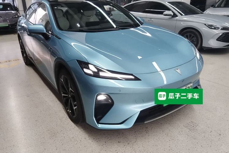 Used Deepal L07 2024 230Max Qiankun Intelligent Driving ADS SE Range-Extended Version Front Right 45 Deg