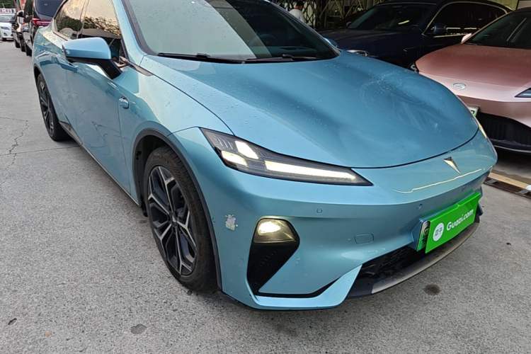 Used Deepal L07 2024 230Max Qiankun Intelligent Driving ADS SE Range-Extended Version Front Right 45 Deg