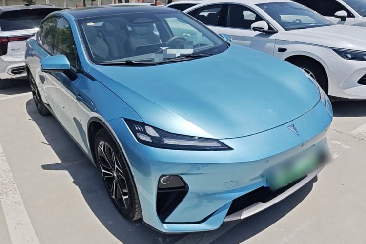 Used Deepal L07 2024 230Max Qiankun Intelligent Driving ADS SE Range-Extended Version Front Right 45 Deg