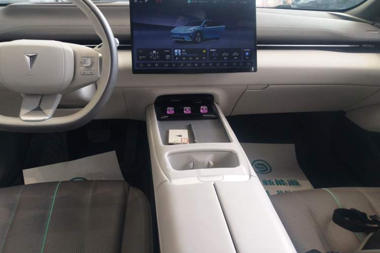 Used Deepal L07 2024 230Max Qiankun Intelligent Driving ADS SE Range-Extended Version Gear Lever