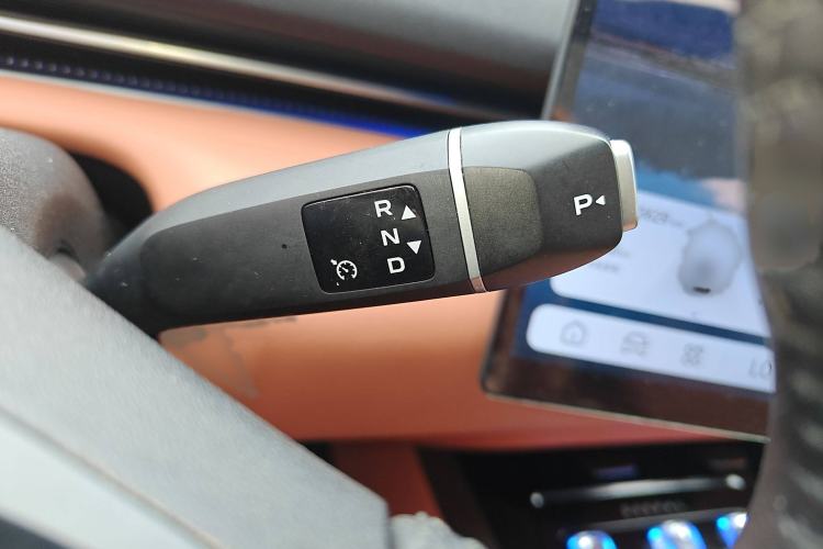 Used Deepal L07 2024 230Max Qiankun Intelligent Driving ADS SE Range-Extended Version Gear Lever