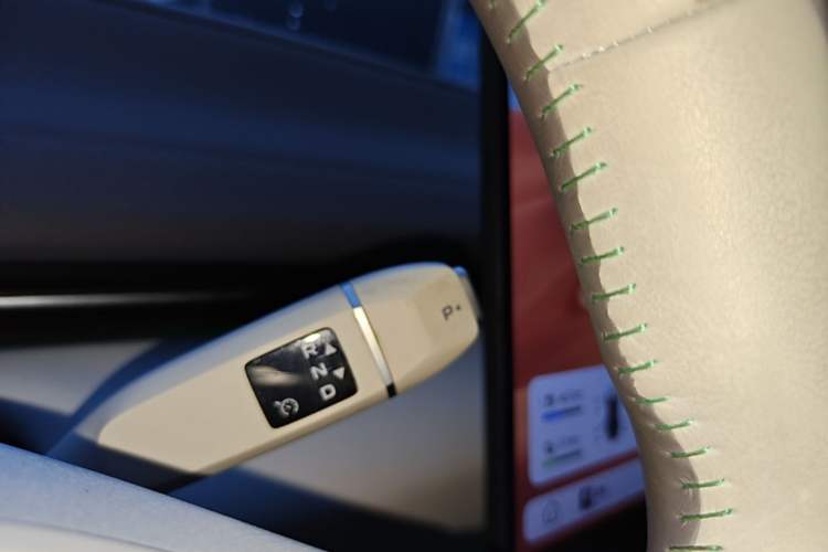 Used Deepal L07 2024 230Max Qiankun Intelligent Driving ADS SE Range-Extended Version Gear Lever