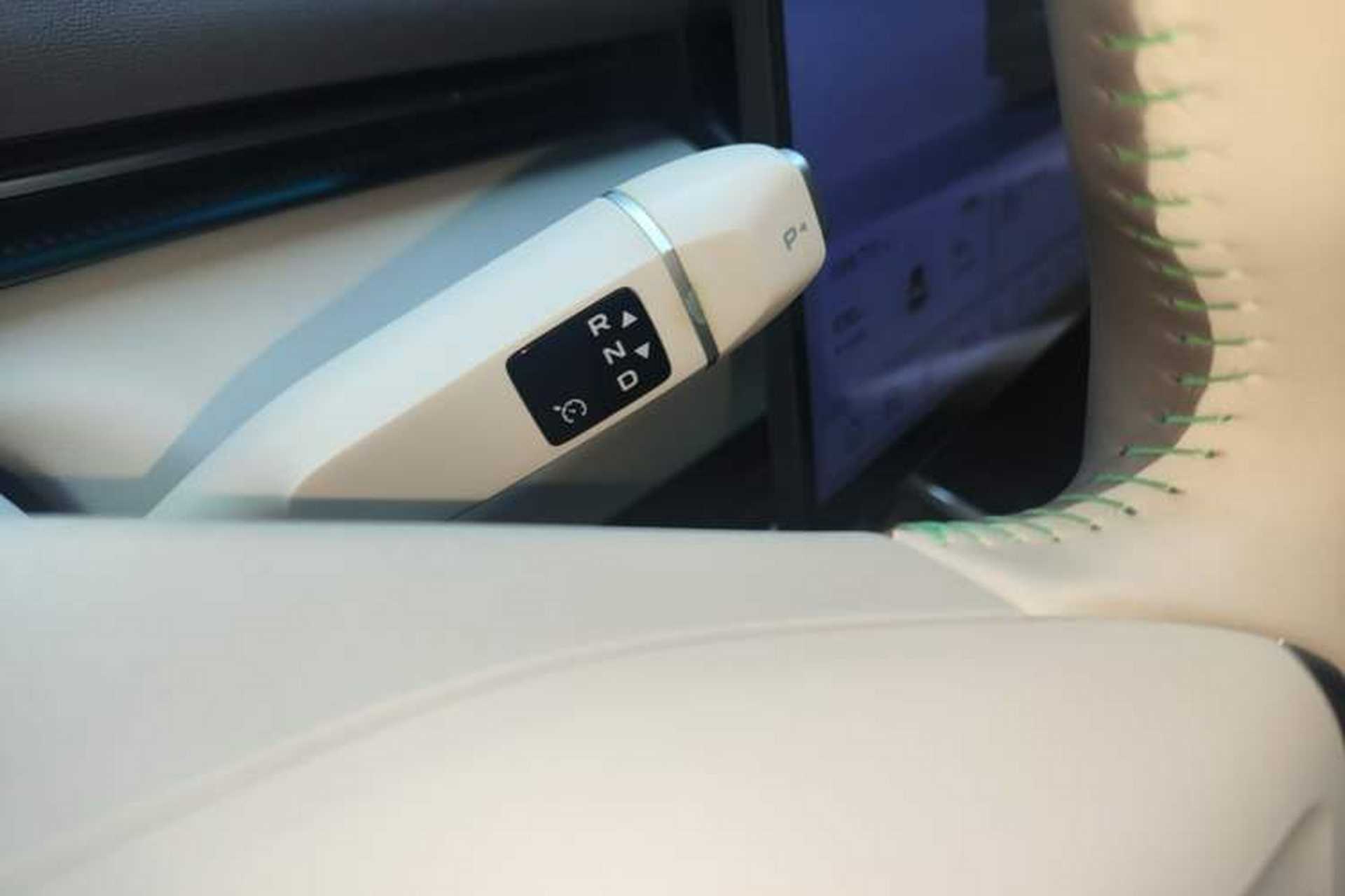 Used Deepal L07 2024 230Max Qiankun Intelligent Driving ADS SE Range-Extended Version Gear Lever