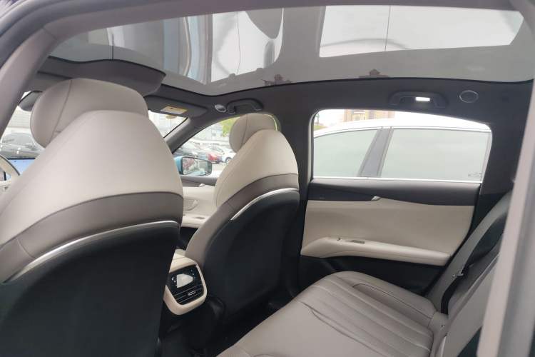 Used Deepal L07 2024 230Max Qiankun Intelligent Driving ADS SE Range-Extended Version Headliner