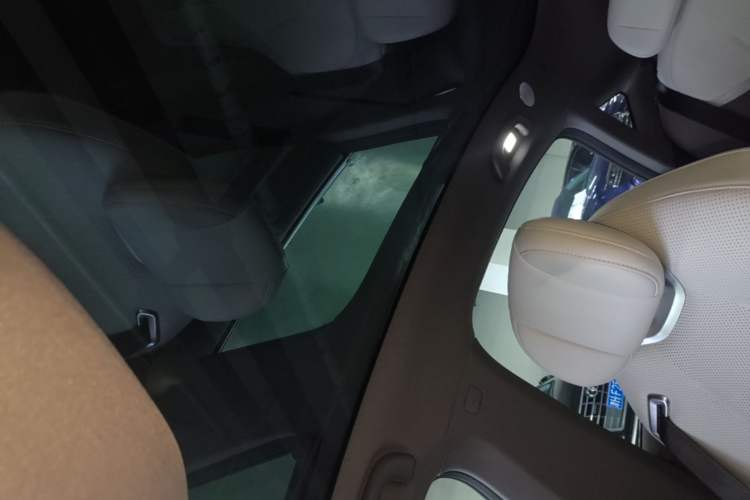 Used Deepal L07 2024 230Max Range-Extended Version Headliner