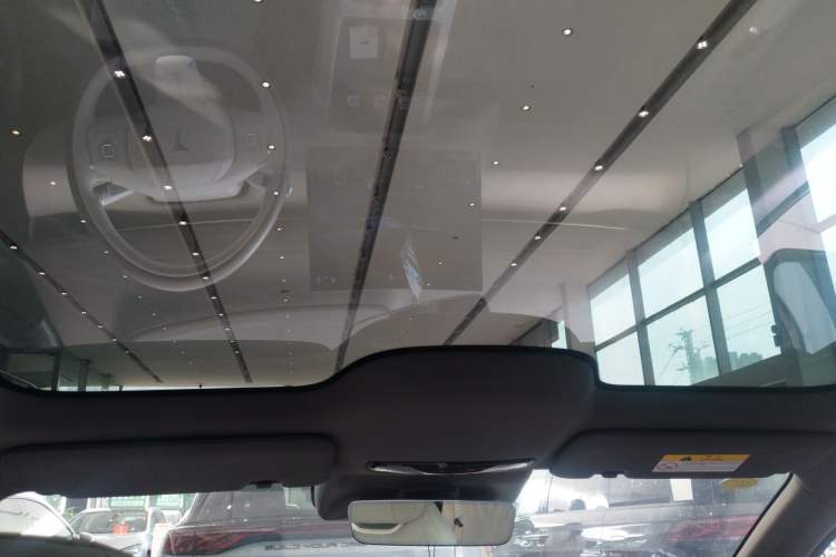 Used Deepal L07 2024 230Max Qiankun Intelligent Driving ADS SE Range-Extended Version Headliner