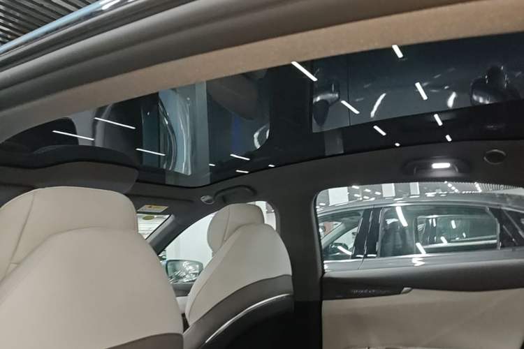 Used Deepal L07 2024 230Max Qiankun Intelligent Driving ADS SE Range-Extended Version Headliner