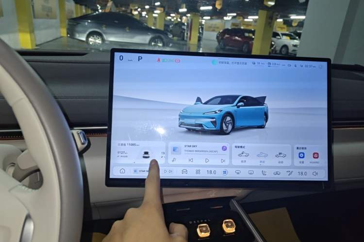 Used Deepal L07 2024 230Max Qiankun Intelligent Driving ADS SE Range-Extended Version Instrument Cluster