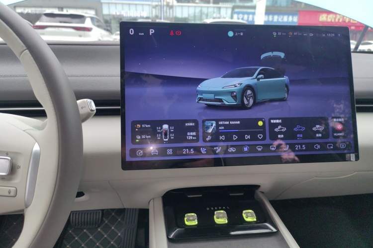 Used Deepal L07 2024 230Max Qiankun Intelligent Driving ADS SE Range-Extended Version Instrument Cluster