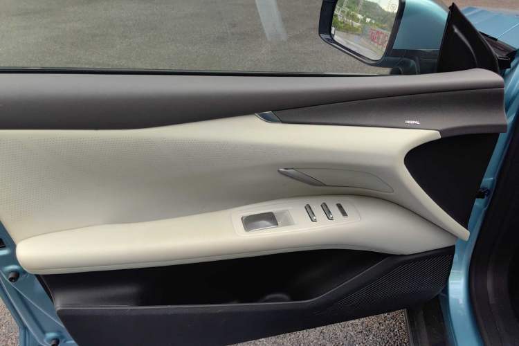 Used Deepal L07 2024 230Max Qiankun Intelligent Driving ADS SE Range-Extended Version Interior 12