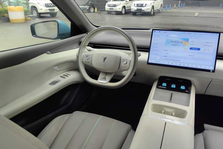 Used Deepal L07 2024 230Max Qiankun Intelligent Driving ADS SE Range-Extended Version Interior 2