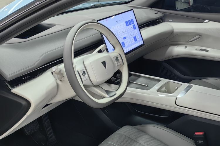 Used Deepal L07 2024 230Max Qiankun Intelligent Driving ADS SE Range-Extended Version Interior 2
