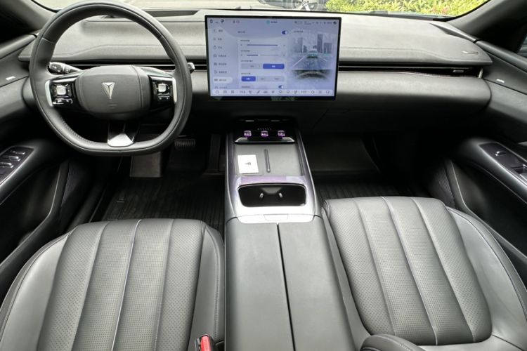 Used Deepal L07 2024 230Max Qiankun Intelligent Driving ADS SE Range-Extended Version Interior 3