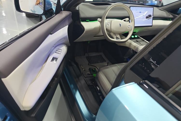 Used Deepal L07 2024 230Max Qiankun Intelligent Driving ADS SE Range-Extended Version Interior 3
