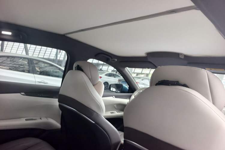 Used Deepal L07 2024 230Max Qiankun Intelligent Driving ADS SE Range-Extended Version Interior 5