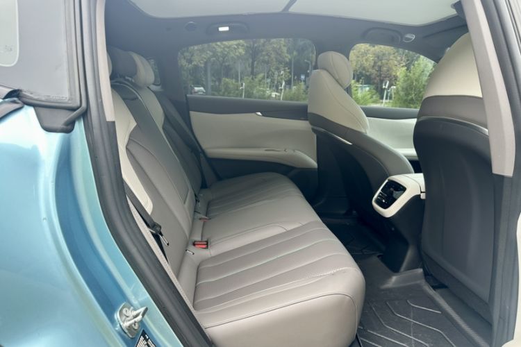 Used Deepal L07 2024 230Max Qiankun Intelligent Driving ADS SE Range-Extended Version Interior 7