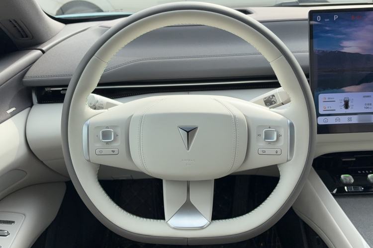 Used Deepal L07 2024 230Max Qiankun Intelligent Driving ADS SE Range-Extended Version Interior 7