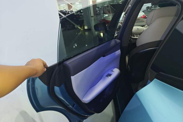 Used Deepal L07 2024 230Max Qiankun Intelligent Driving ADS SE Range-Extended Version Interior 8