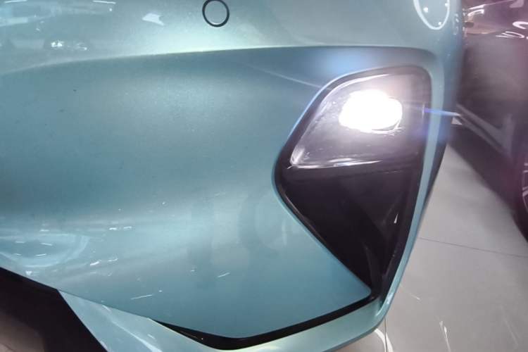 Used Deepal L07 2024 230Max Qiankun Intelligent Driving ADS SE Range-Extended Version Left Front Headlight